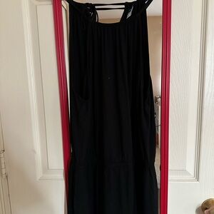 Old Navy Black Petite Dress